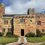 Dalston Hall Hotell