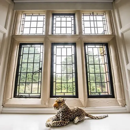 Hotel Dalston Hall 4*