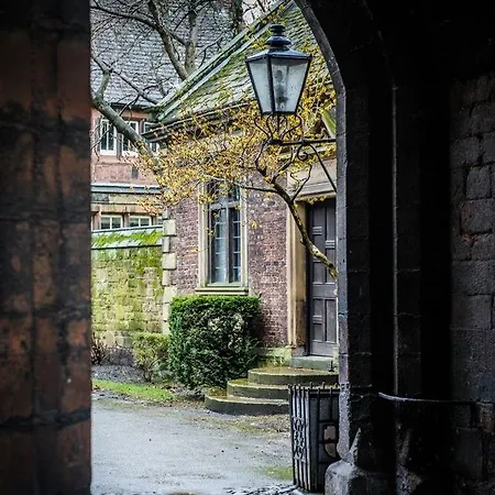 Hotel Dalston Hall 4*