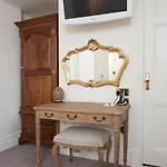Otel Dalston Hall