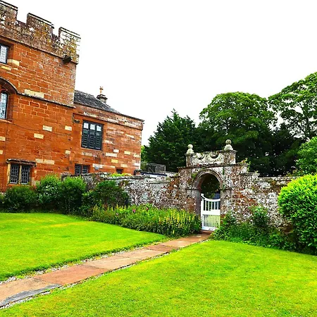 Dalston Hall ホテル カーライル