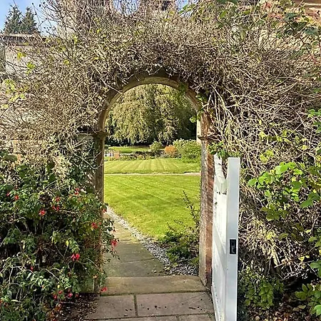 Dalston Hall